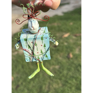 Dept 56 Patience Brewster Christmas Krinkle Crazy Cat Present Ornament #56.36615